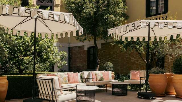 Escapada relax de lujo con acceso al Spa en pleno centro de Granada en un palacio