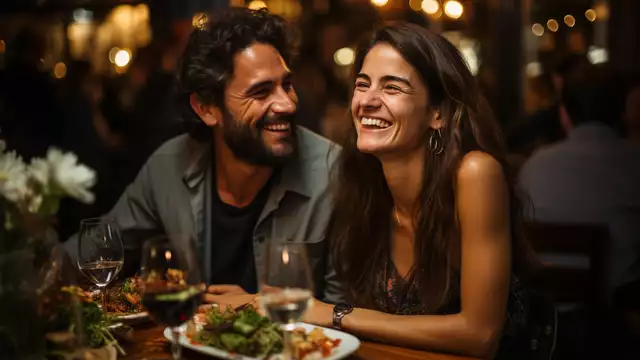 Plaisirs culinaires à Amsterdam dans un hôtel design