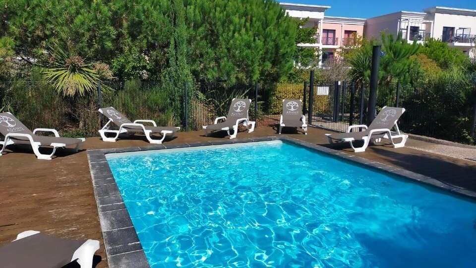 Adonis La Baule