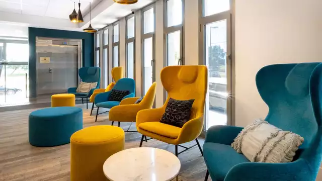 Goditi la Costa Azzurra vicino all'aeroporto di Nizza 4* con spa e piscina