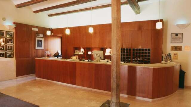 reutilizar Desconexion en precioso monasterio cerca de Zaragoza con desayuno y coctel