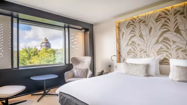 Due notti d'estate con accesso alla spa con vista panoramica nel quartiere Louise