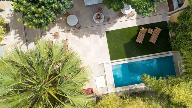 Estancia con todo lo necesario en un fantástico hotel de Nimes