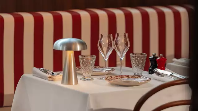Esperienza gastronomica nel cuore di Aix.