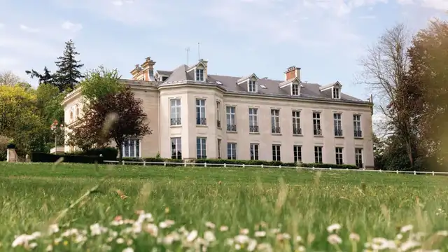 Week-end avec spa illimité dans un magnifique château à 30 minutes de Paris