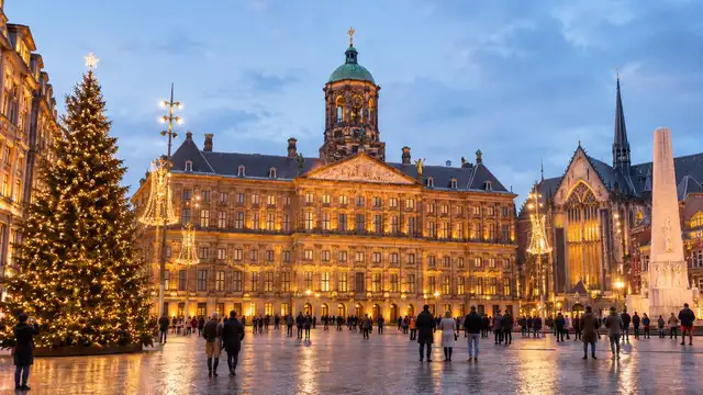 Feestdagen in Amsterdam: shoppen, sfeer en kunst!