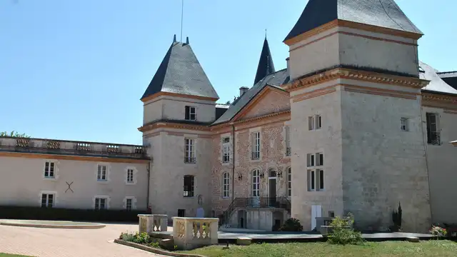 Logis Hôtel Le Saint Marcel - Boé