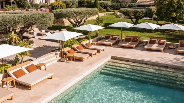 Hotel La Bastide Saint Georges