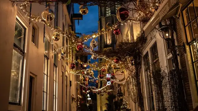Magie hivernale à Middelburg, marché de Noël inclus