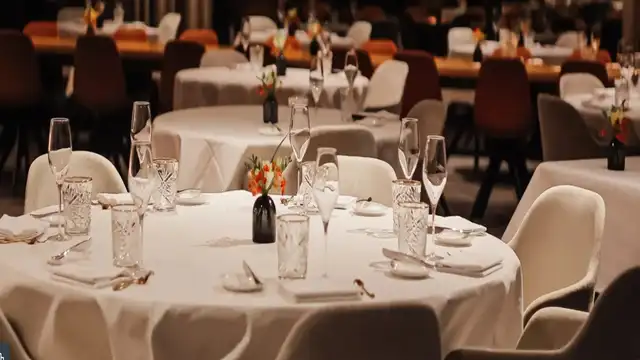 Vier de magie van Kerstavond in Bilzen met 5 gangen gastro diner