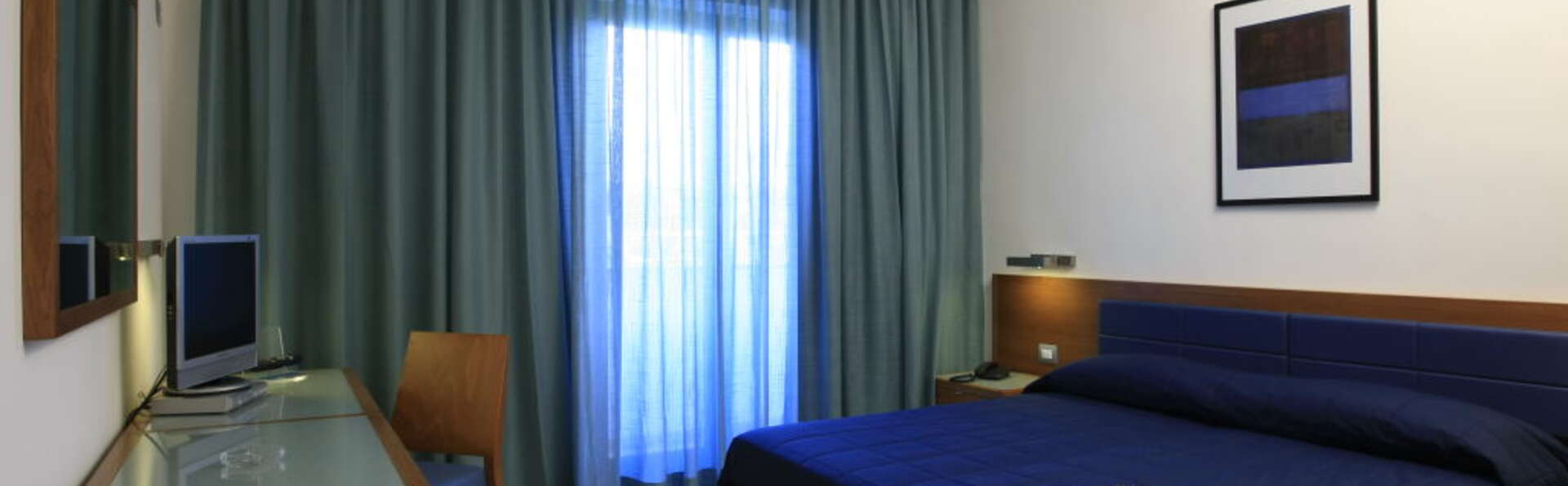 Wallpaper La Costiera Hotel 4 Giugliano In Campania Italia For iPhone Free