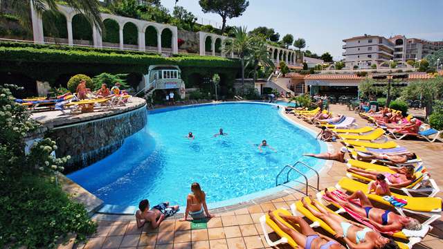 Weekend Al Mare Lloret de mar con 1 ingresso al parco ...