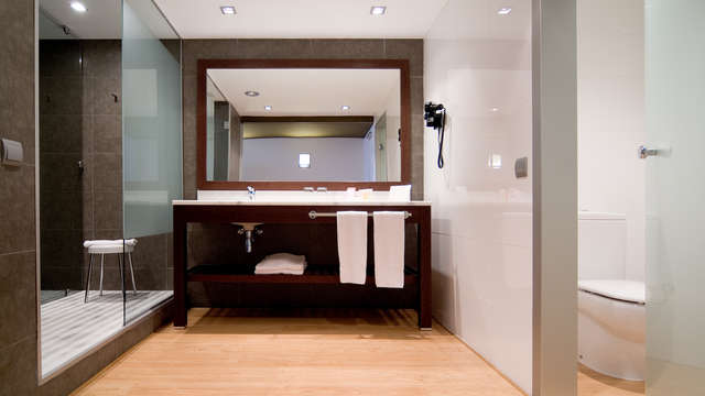 Magnolia Hotel Adults Only