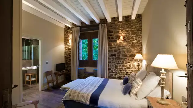 Ontspanning midden in een landelijke omgeving met ontbijt en in een Superior kamer