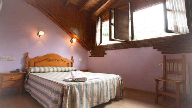 1 noche en habitación doble estándar vista a la montaña para 2 adultos