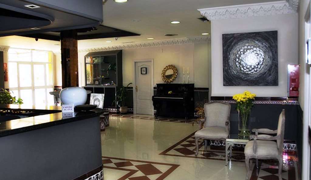 Hotel Sercotel Doña Carmela - 02-hotel-sevilla-sercotel-dona-carmela-hall.jpg