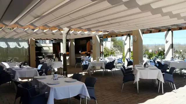 Escapada Enologica para los amantes del buen comer y del buen beber con cena degustacion y visita
