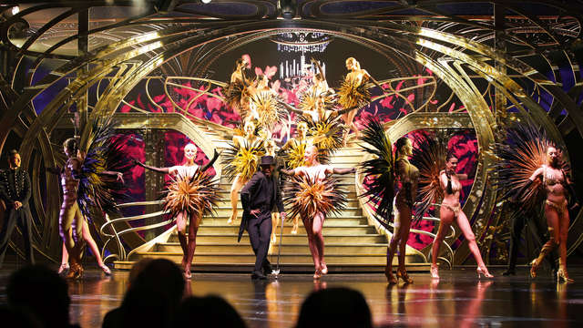 Entrada para el espectáculo Champagne Revue' para 2 adultos