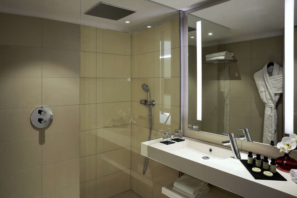 Pullman Paris Roissy CDG Airport - Pullman_Paris_Roissy_CDG_Airport_salle_de_bain_3473-35.jpg