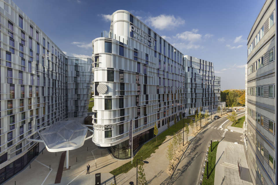 Pullman Paris Roissy CDG Airport - 3754-46.jpg