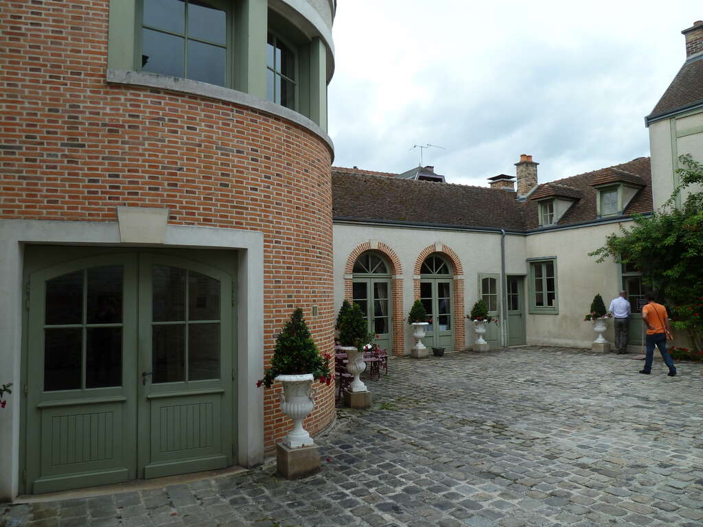 Escale gourmande avec dégustation et visite de la cave Pommery à Reims - 4* - 15