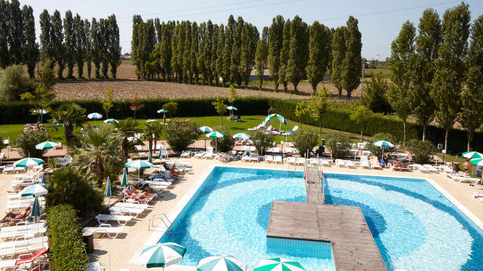 Weekend Benessere Mestre Con Accesso Alla Piscina Coperta E