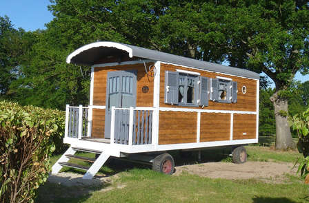 Week-end romantique et découverte géocaching en Roulotte entre Le Touquet et Arras (2 nuits)