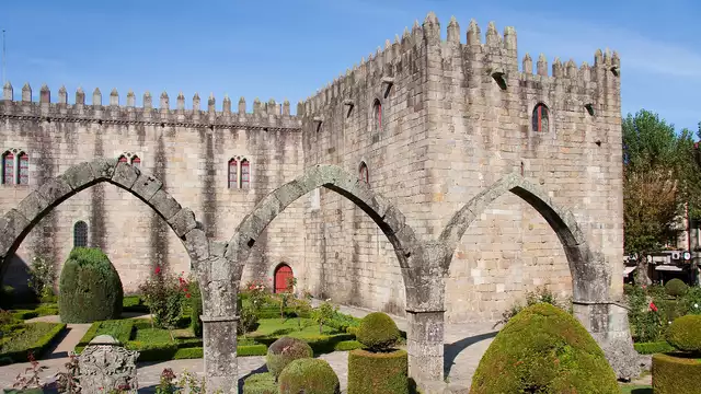 Vakantie in Braga met fles wijn (vanaf 2 nachten)