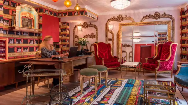 Romanticismo en un hotel de encanto parisino