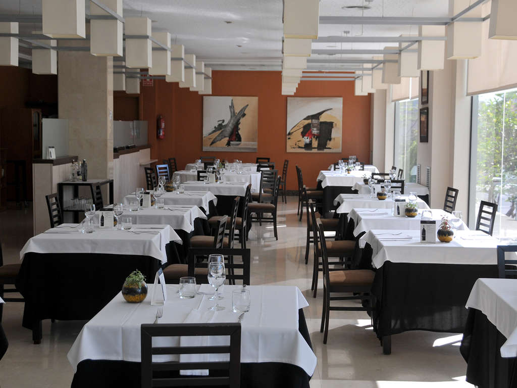 Offre spéciale: Profitez d'une dégustation de vins et accès au bains à remous privé - 3* - 10