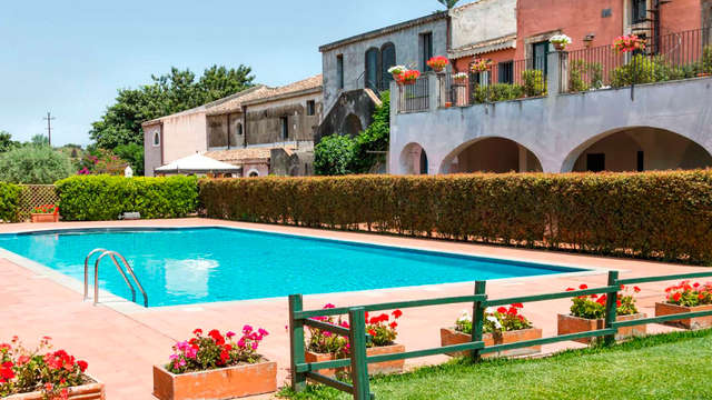 Momentos románticos en plena naturaleza a un paso del Etna