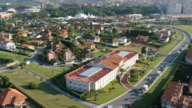 Week-end romantique à Gijón avec dîner asturien