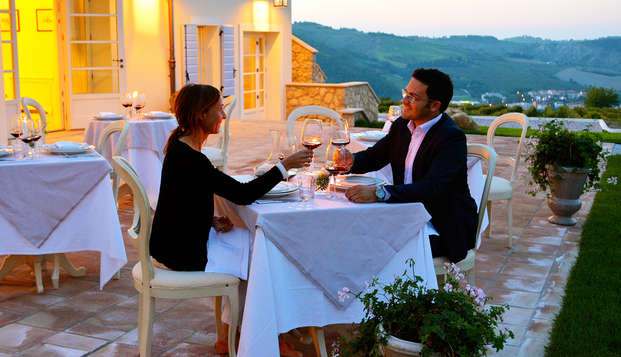 Soggiorno romantico in Emilia- Romagna con cena gourmet ed accesso alla SPA