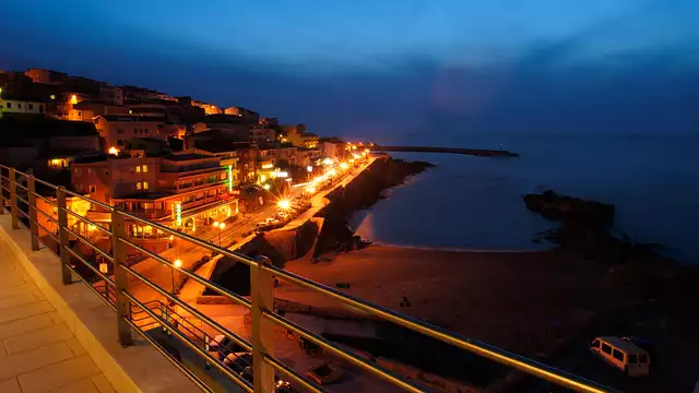 Zomer op Sardinië: 4 * hotel met ontbijt aan zee in Castelsardo