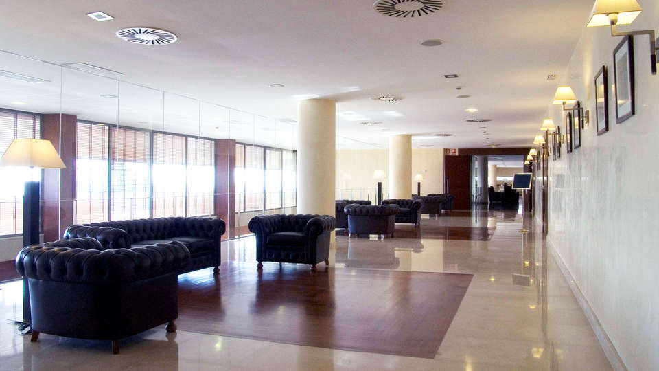 Hotel Colón Thalasso Termal - edit_lobby1.jpg