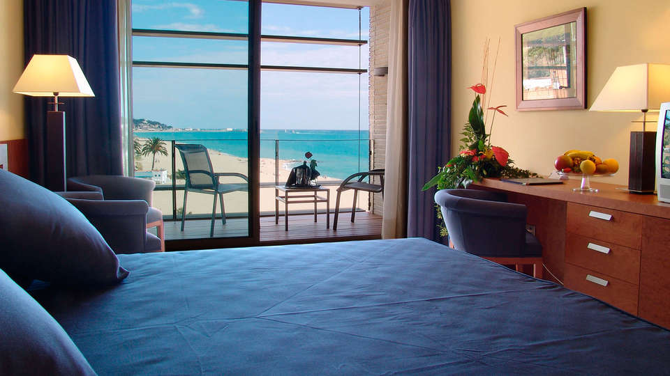Hotel Colón Thalasso Termal - edit_room2.jpg