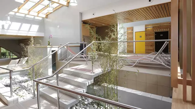 Détente absolue avec un accès spa par jour