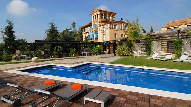 Expérience Premium avec jacuzzi, dîner, spa, massage et touches romantiques