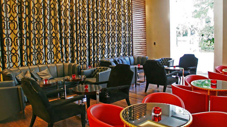 Gran Hotel Nagari Boutique & Spa - EDIT_bar1.jpg