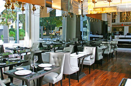 Week-end exécutive: Dîner, spa et salle avec bain hydromassant à Vigo