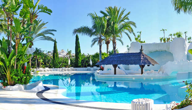 Oferta exclusiva: Suite superior con cena, cava y hasta dos niños gratis en Almuñécar