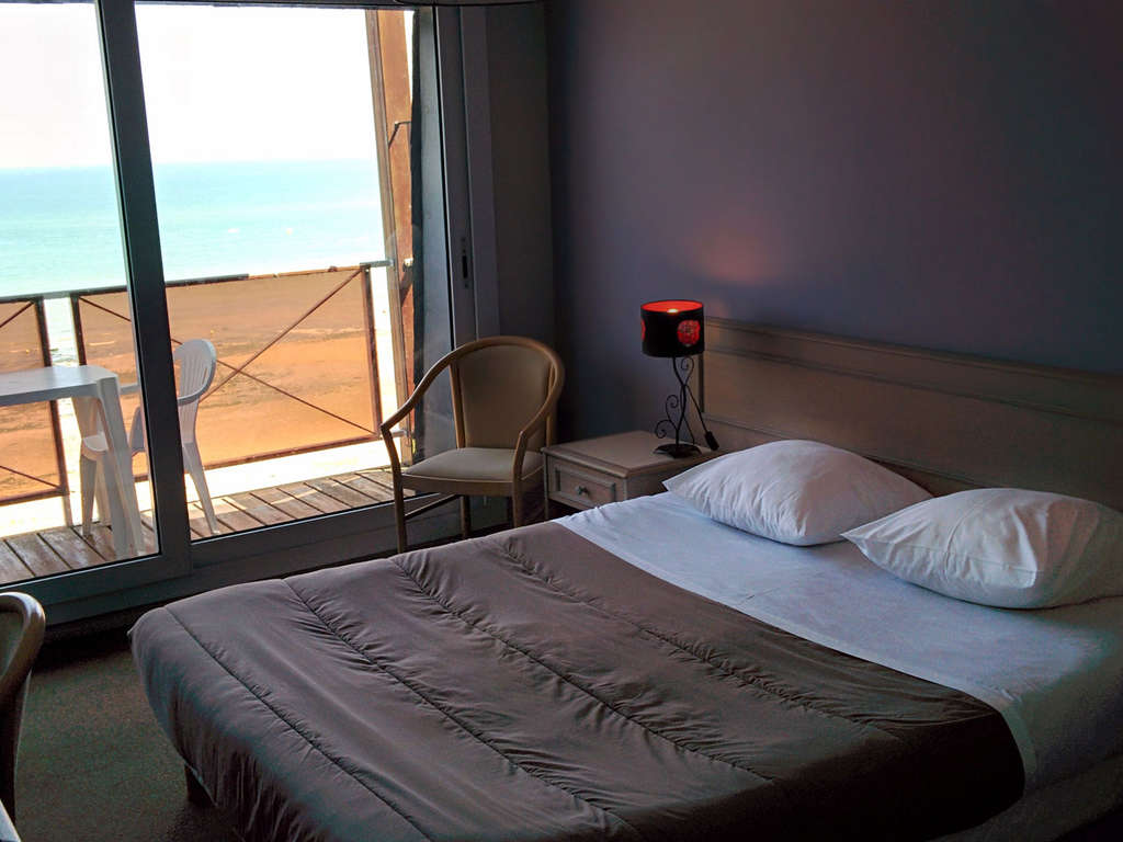 Week-end sur la côte normande à Luc Sur Mer - 3* - 10