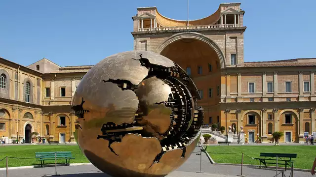 Notte a Roma nei pressi del Vaticano con ingresso ai Musei Vaticani e San Pietro
