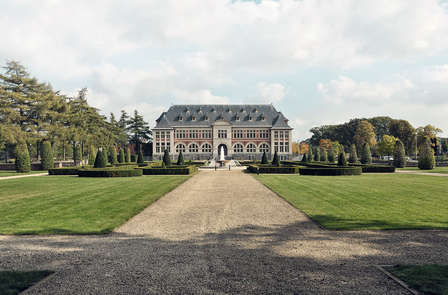 Visitez Connecterra et faites du vélo dans les magnifiques environs de genk