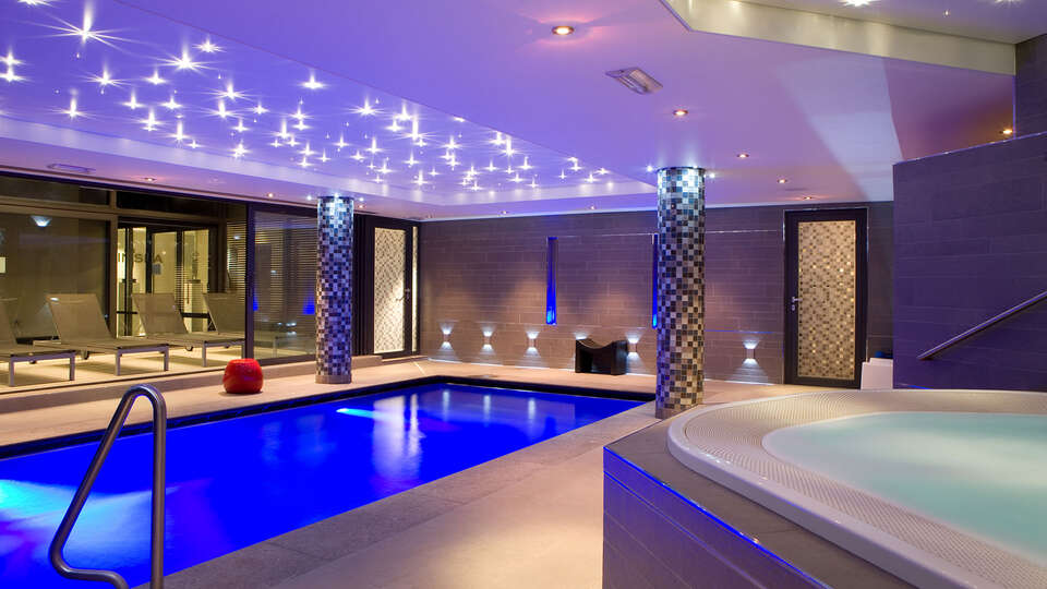 Wellness en luxe aan het meer van Genval in een kasteel