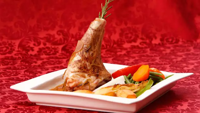 Uitje met diner in Château Corneille, op 1 uur van Parijs