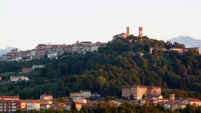 Verblijf in een driepersoonskamer in Mondovì om de Langhe te ontdekken