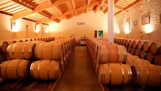 Weekend in camera con vista sul campo da golf e degustazione di vini a Beaune