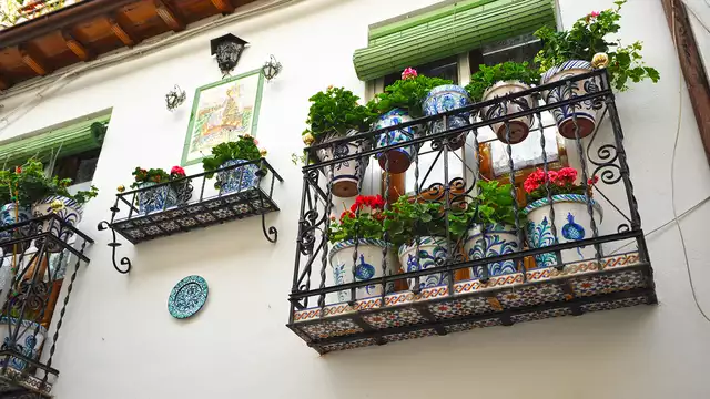 Escapada con desayuno y ruta a pie por los barrios de Albaicín y Sacromonte