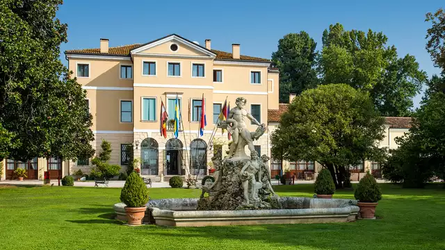 Sejour romantique en Venetie dans une Junior Suite avec diner et depart tardif
